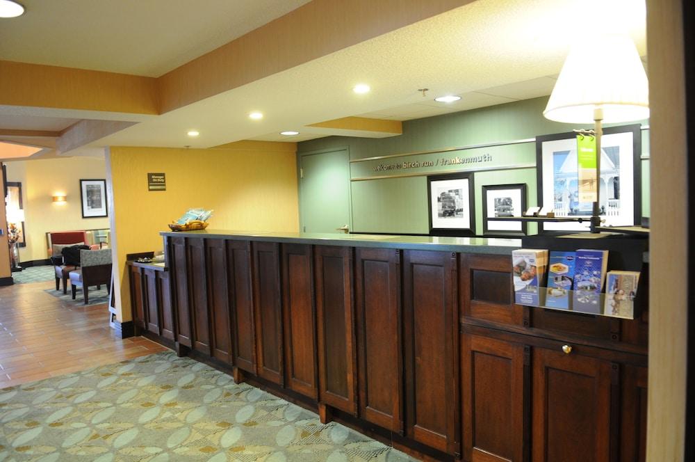 Hampton Inn Birch Run Exterior foto